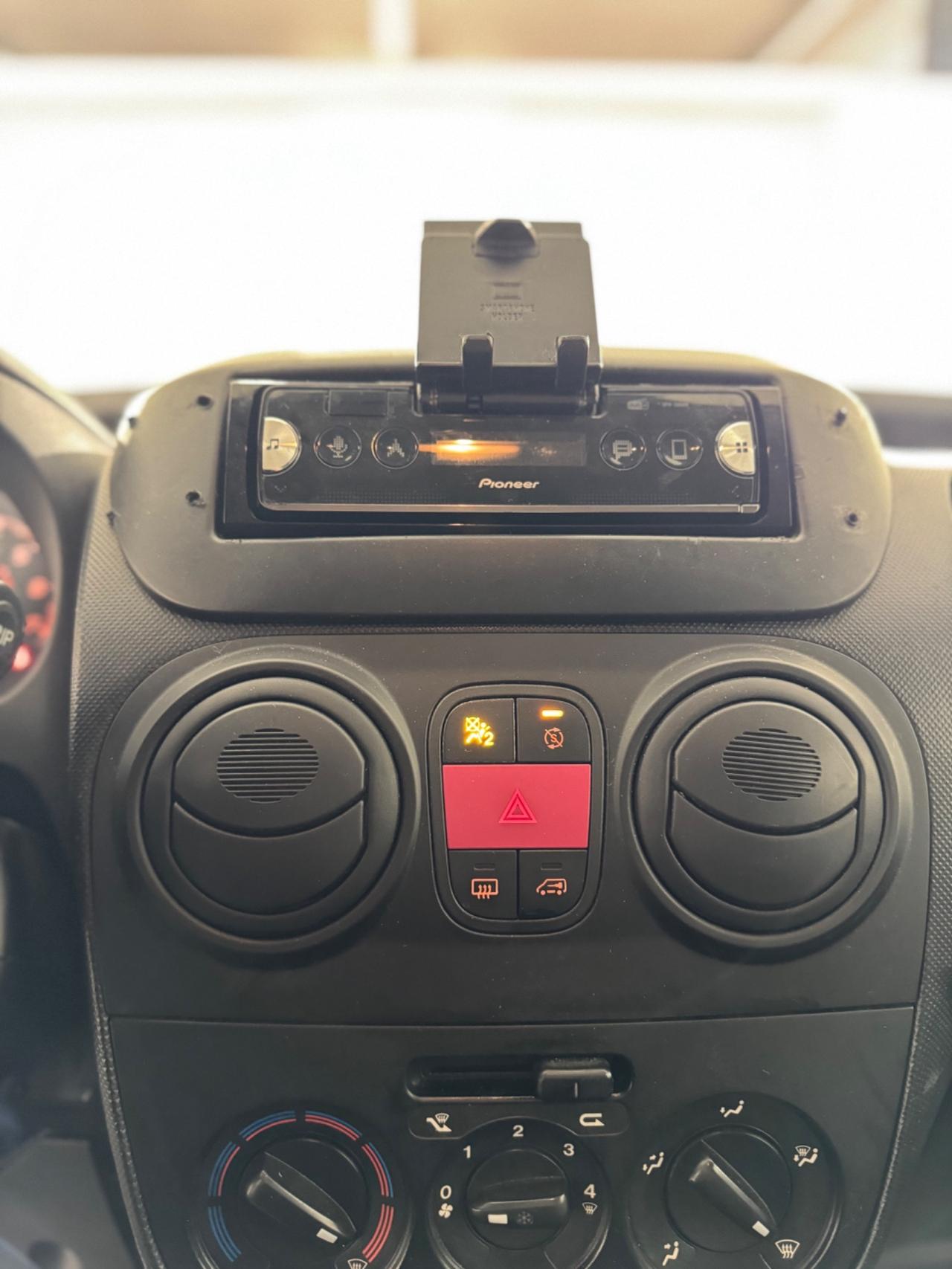 Fiat Fiorino 1.3 MJT 95CV Cargo Adventure