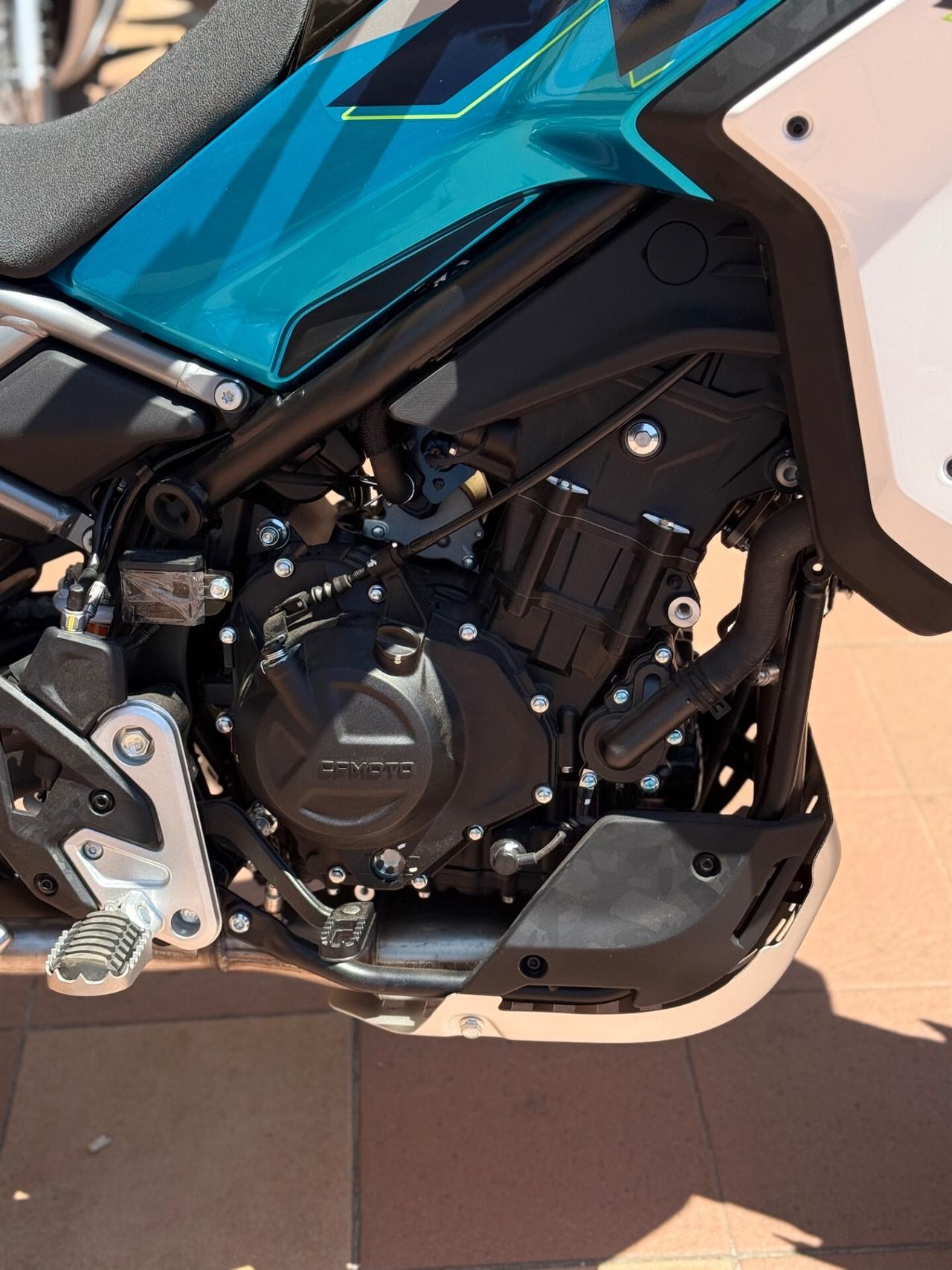 CFMOTO MT450