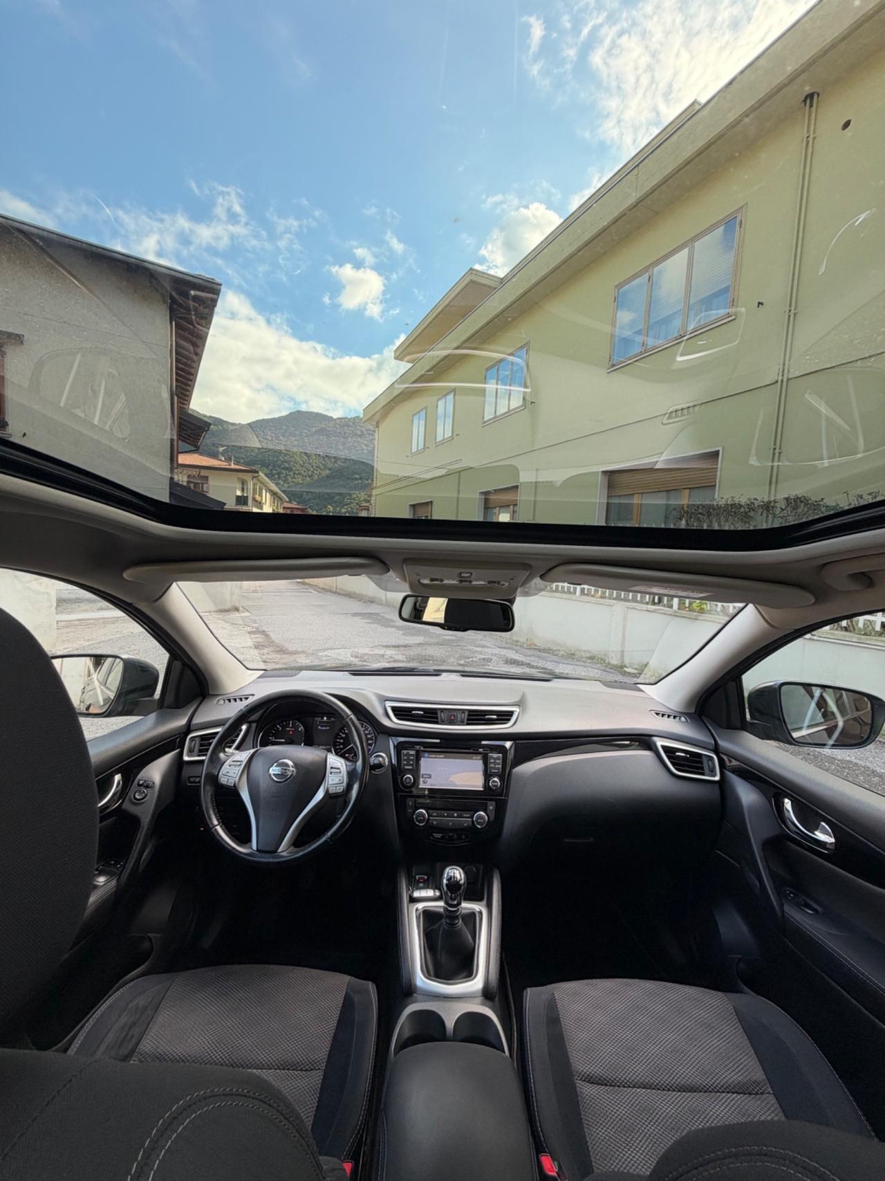 Nissan Qashqai 1.5 dCi Tekna