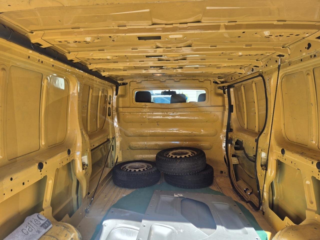 Renault Trafic T29 1.9 dCi 80CV PL