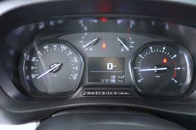 PEUGEOT Traveller BlueHDi 100 Compact Business 9 POSTI