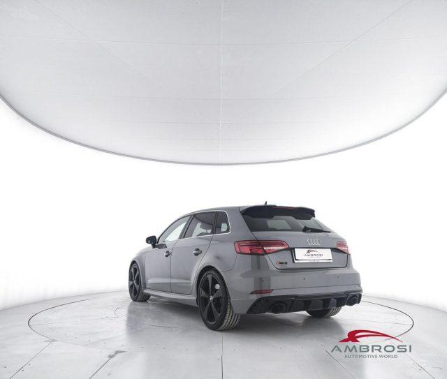 AUDI RS3 3 2.5 TFSI quattro S tronic