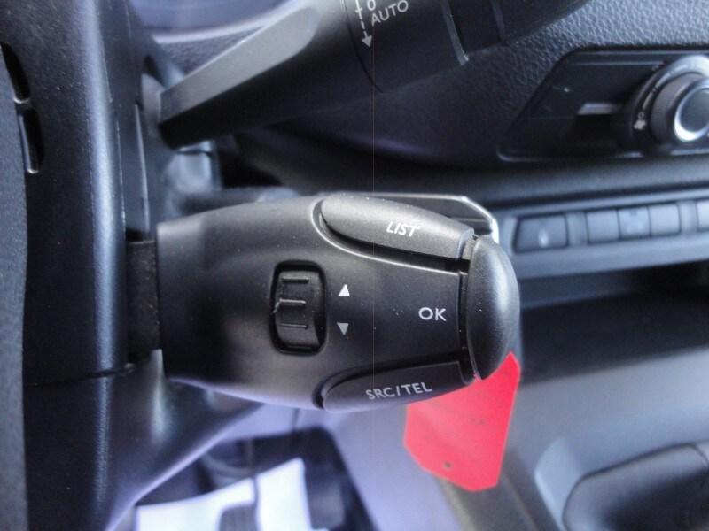 PEUGEOT Expert 4ª serie Expert BlueHDi 100 S&S...