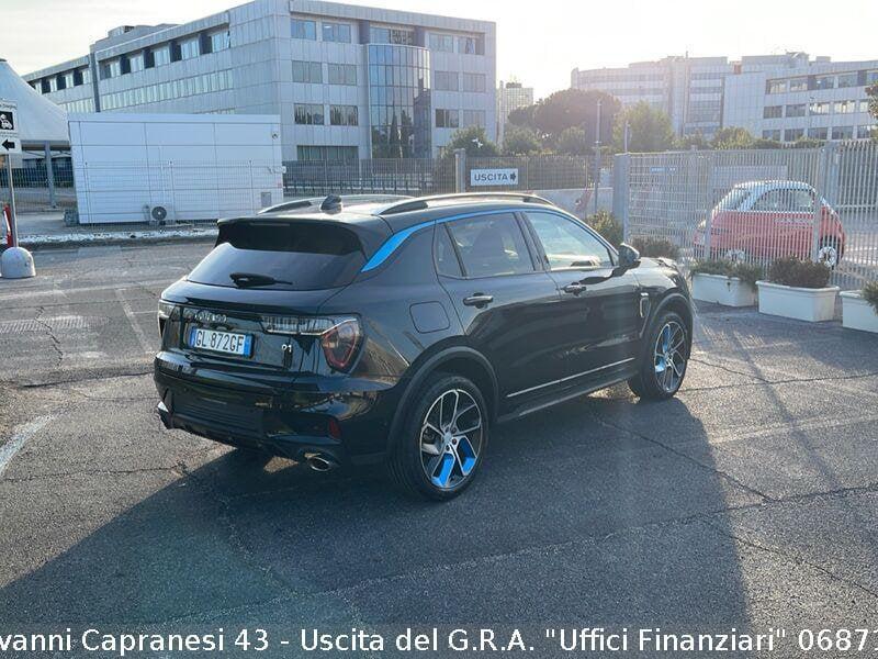 Lynk & Co 01 01 PHEV