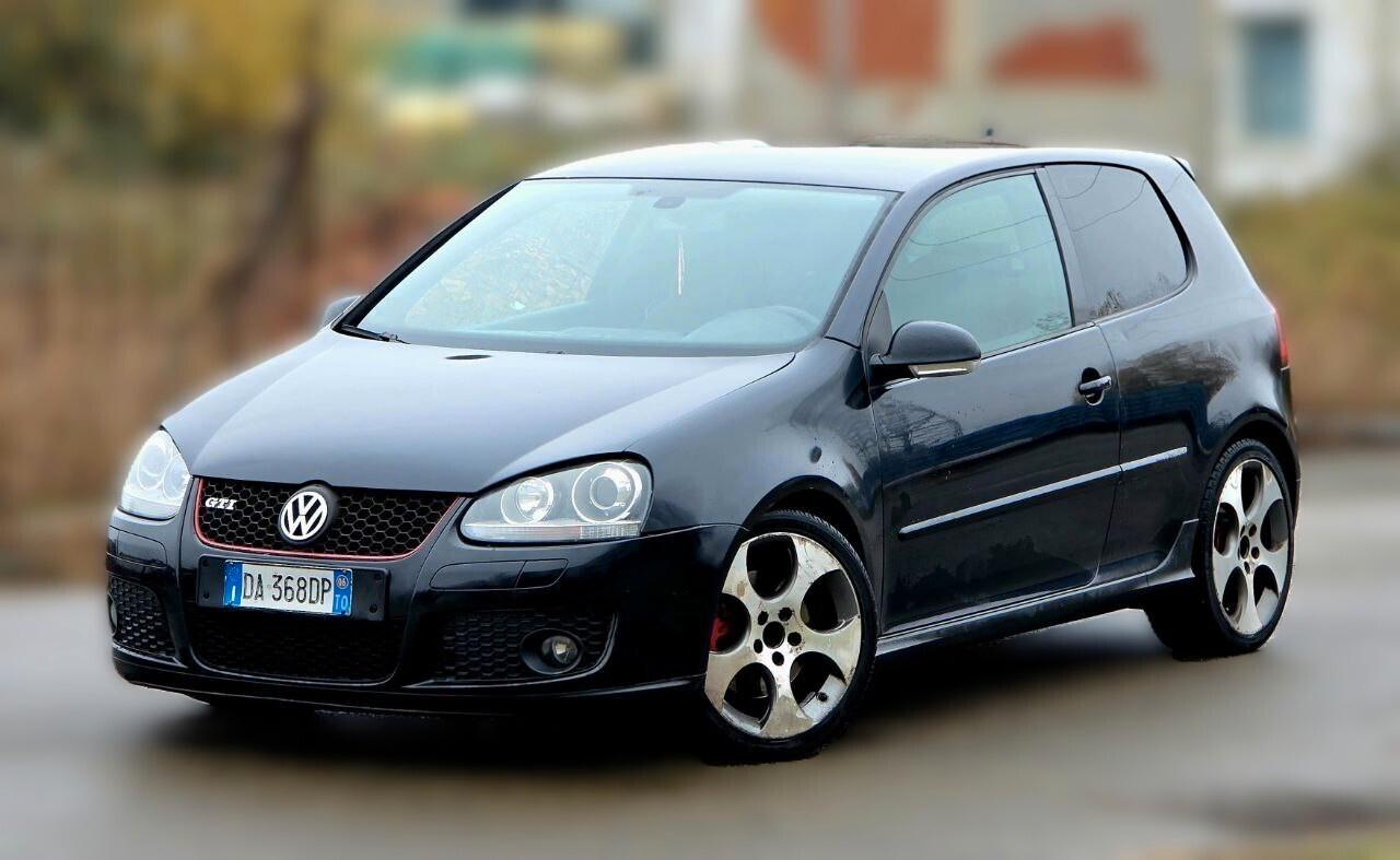 Volkswagen Golf GTI 2.0 ORIGINALE 200cv