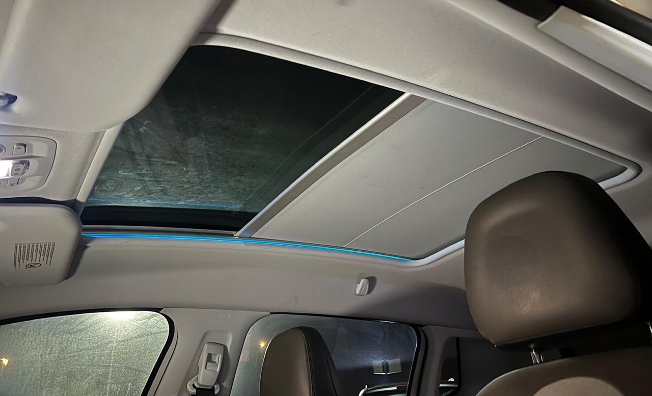 Peugeot 2008 1.6 HDi 115 CV Allure