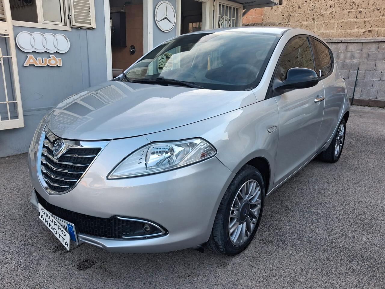 Lancia Ypsilon 1.3 MJT 16V 95 CV 5 porte S&S Gold LEGGI DESCRIZIONE