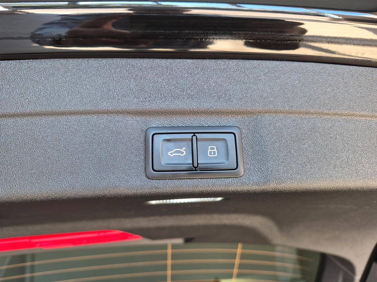Audi A5 AVANT 2.0 TDI/MHEV S LINE INTERNO S LINE ESTERNO S-TRONIC BLACK PACK MATRIX DISPLAY PASSEGGERO ACC 360°