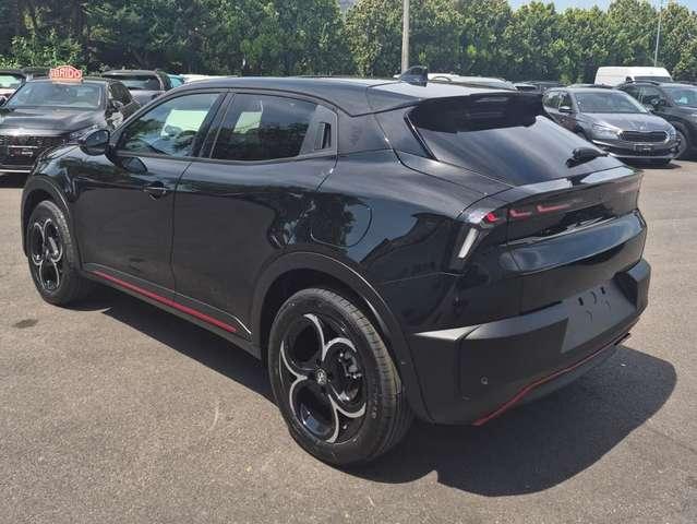 Alfa Romeo Junior Junior 1.2 ibrida Speciale 145cv edct6