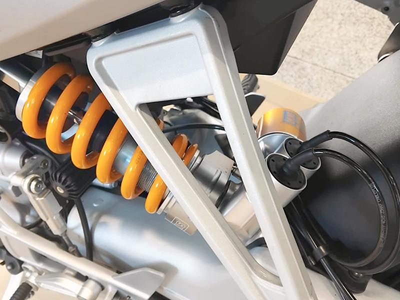 Moto Guzzi V100 Mandello S