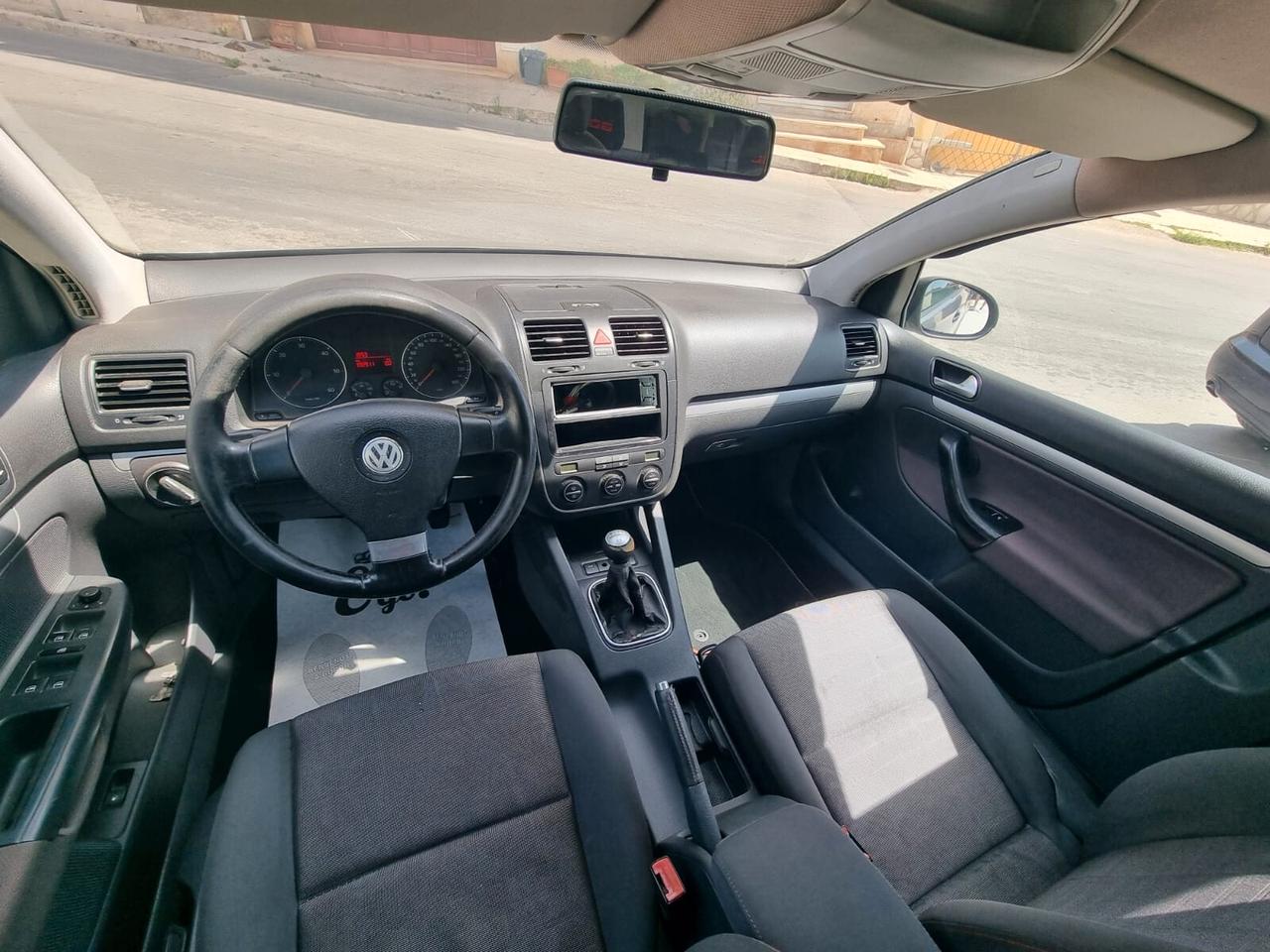 Volkswagen Golf 1.9 TDI 5p. Comfortline
