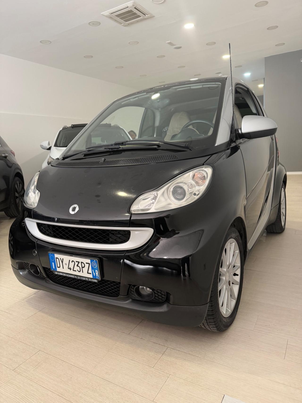 Smart ForTwo 1000 52 kW coupé passion