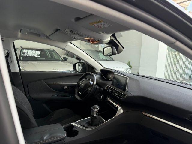 PEUGEOT 3008 BlueHDi 130 S&S Crossway tua da ?169,00