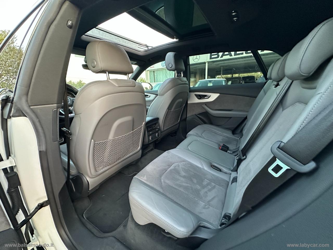 AUDI Q8 45 TDI S-LINE TETTO APRIBILE