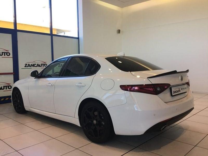 Alfa Romeo Giulia MY19 2.2 T-D 160CV AT8 Super USATO GARANTITO
