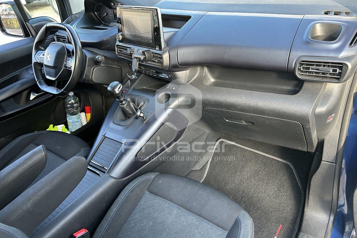 PEUGEOT Rifter BlueHDi 130 S&S Allure Standard