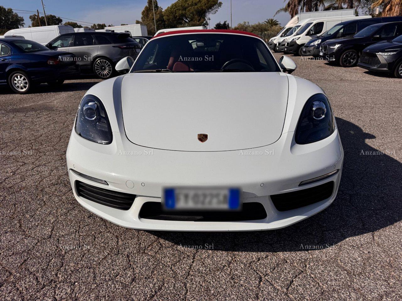 Porsche 718 Boxster 2.0 300cv pdk