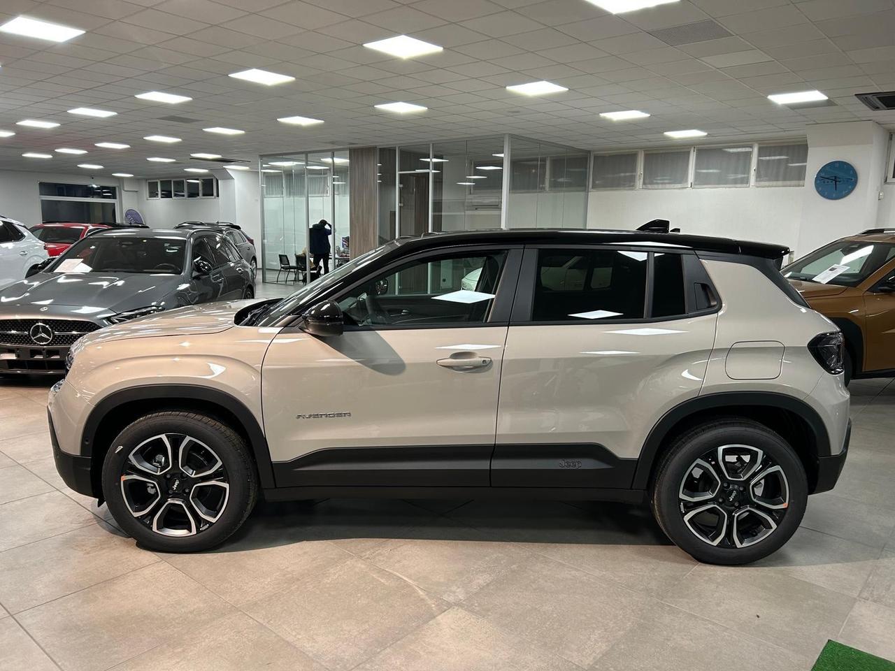 Jeep Avenger 1.2 Turbo 100 CV Summit