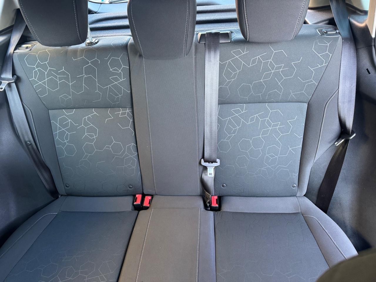 Ford B-Max 1.5 TDCi 75 CV neopaten garanzia 12 mesi