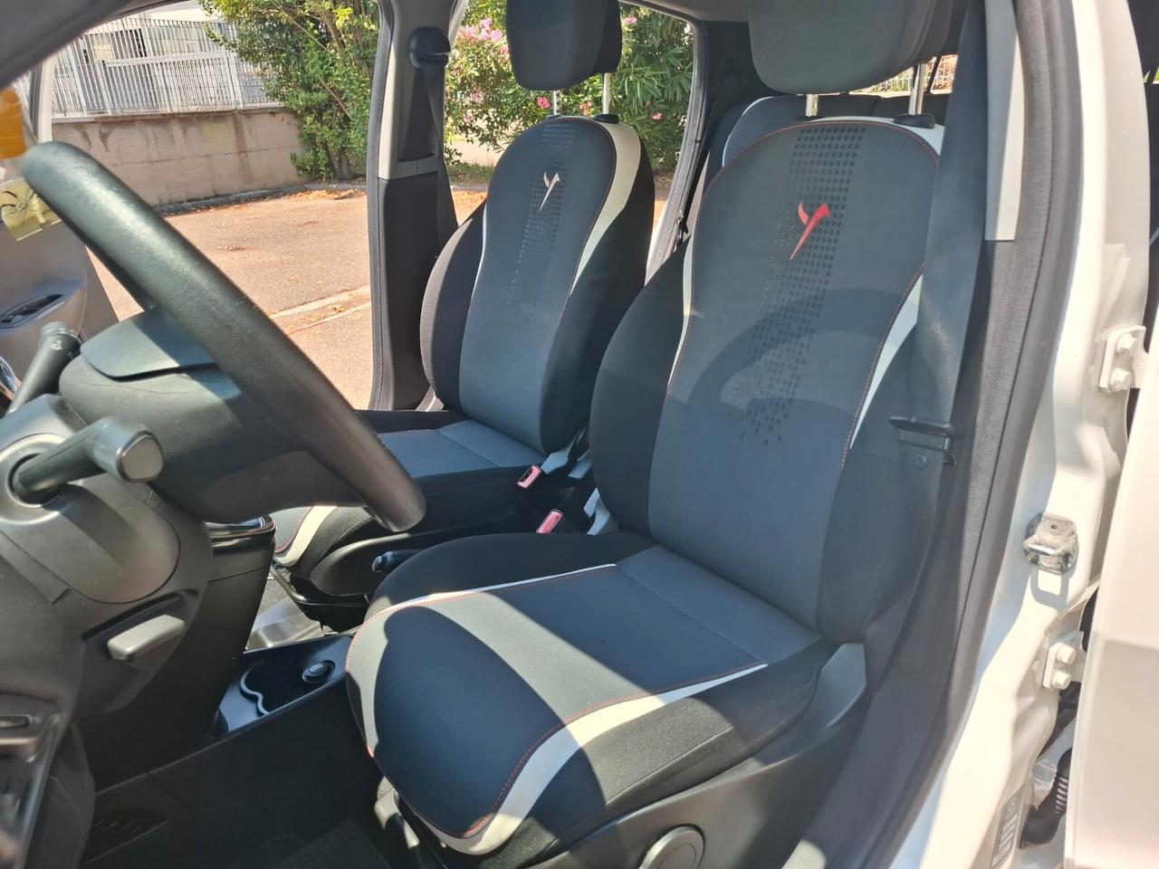 Lancia Ypsilon 1.2 GPL 126.000 KM NEOPATENTATI