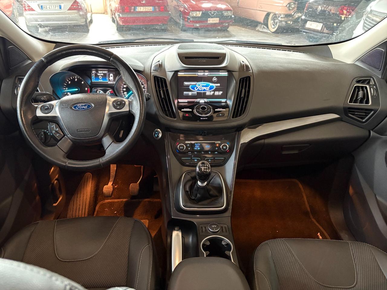 Ford Kuga 2.0 TDCI 150 CV 4WD 4x4 Cambio MANUALE
