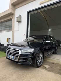 Audi Q7 SQ7 4.0 V8 TDI quattro tiptronic Business Plus