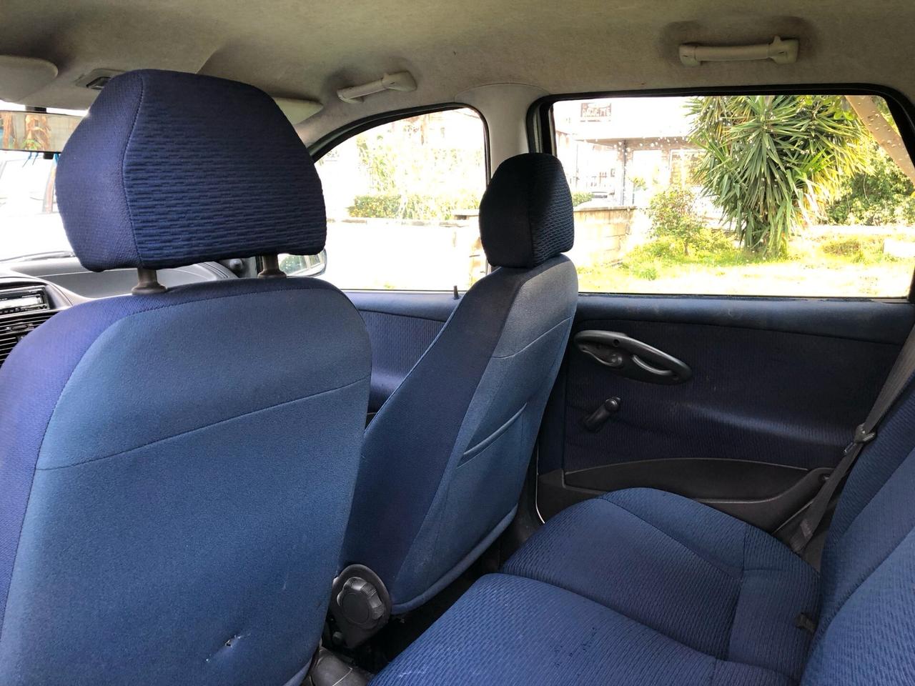 Fiat Punto 1.2i cat 5 porte ELX