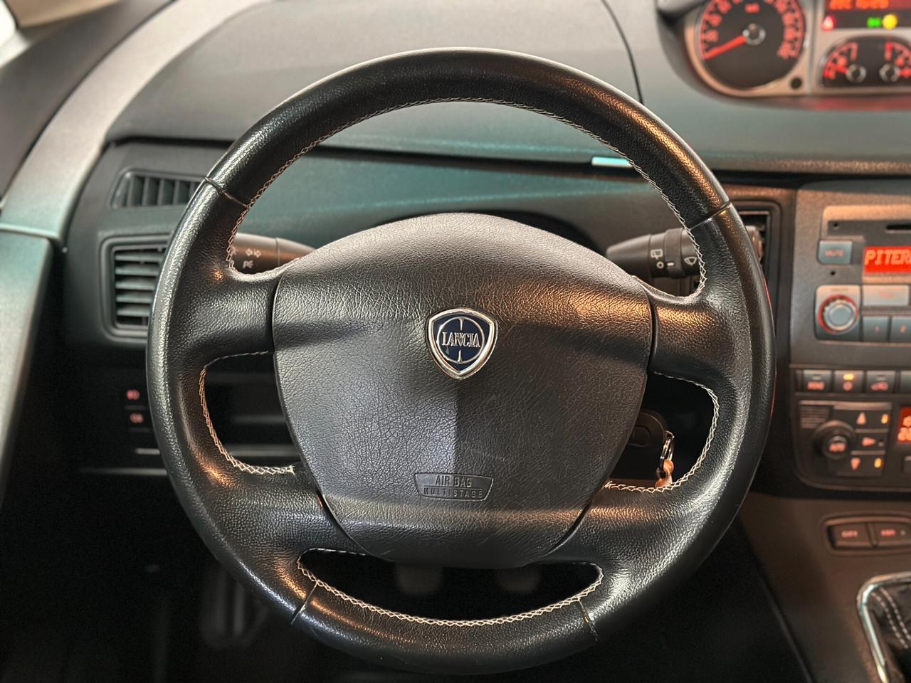 Lancia MUSA 1.3 Mjt 95 CV Diva 2012