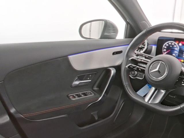 MERCEDES-BENZ A 180 Automatic AMG Line Advanced Plus