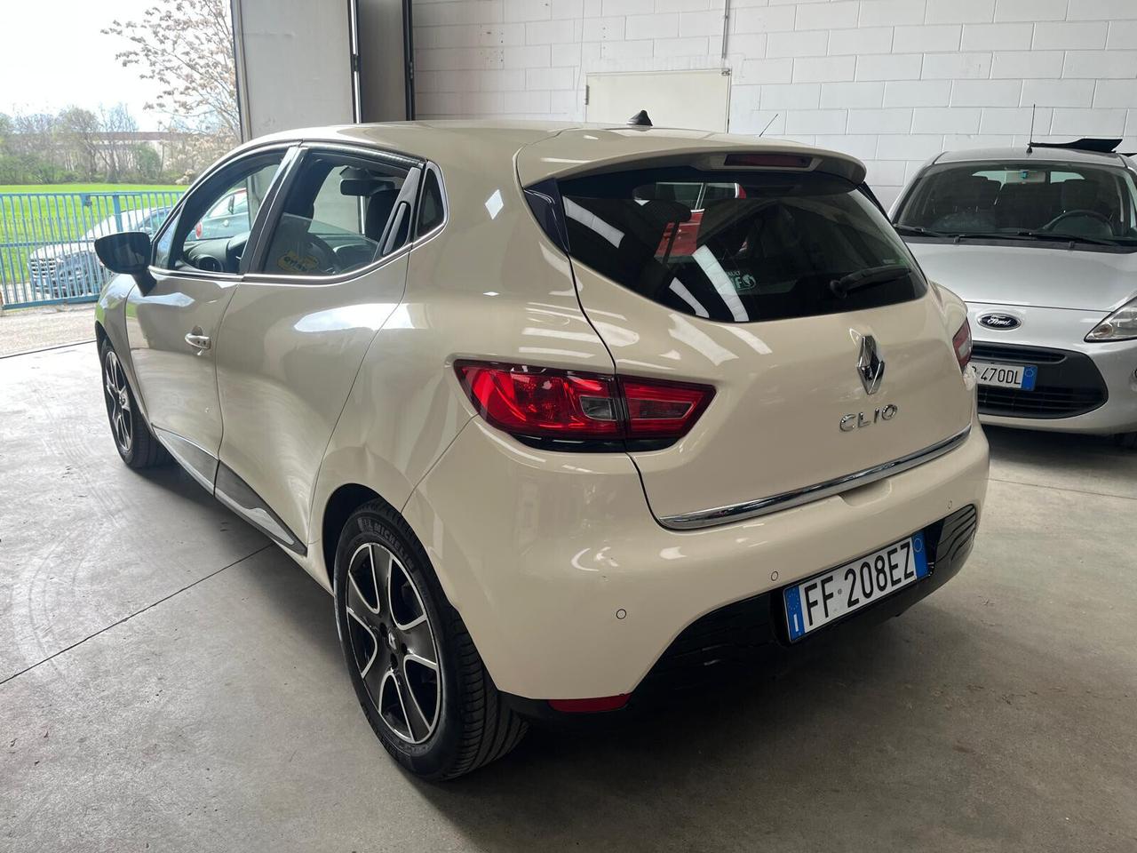 Renault Clio DCI 8V 75 CV STARTSTOP 5P ENERGY INTENS