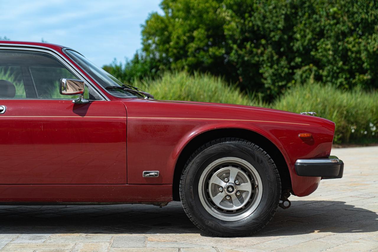 Jaguar XJ6 1981 4.2 MANUALE JAG00089