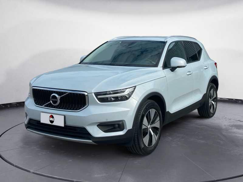 VOLVO XC40 2.0 d3 MoMenT. AuTo