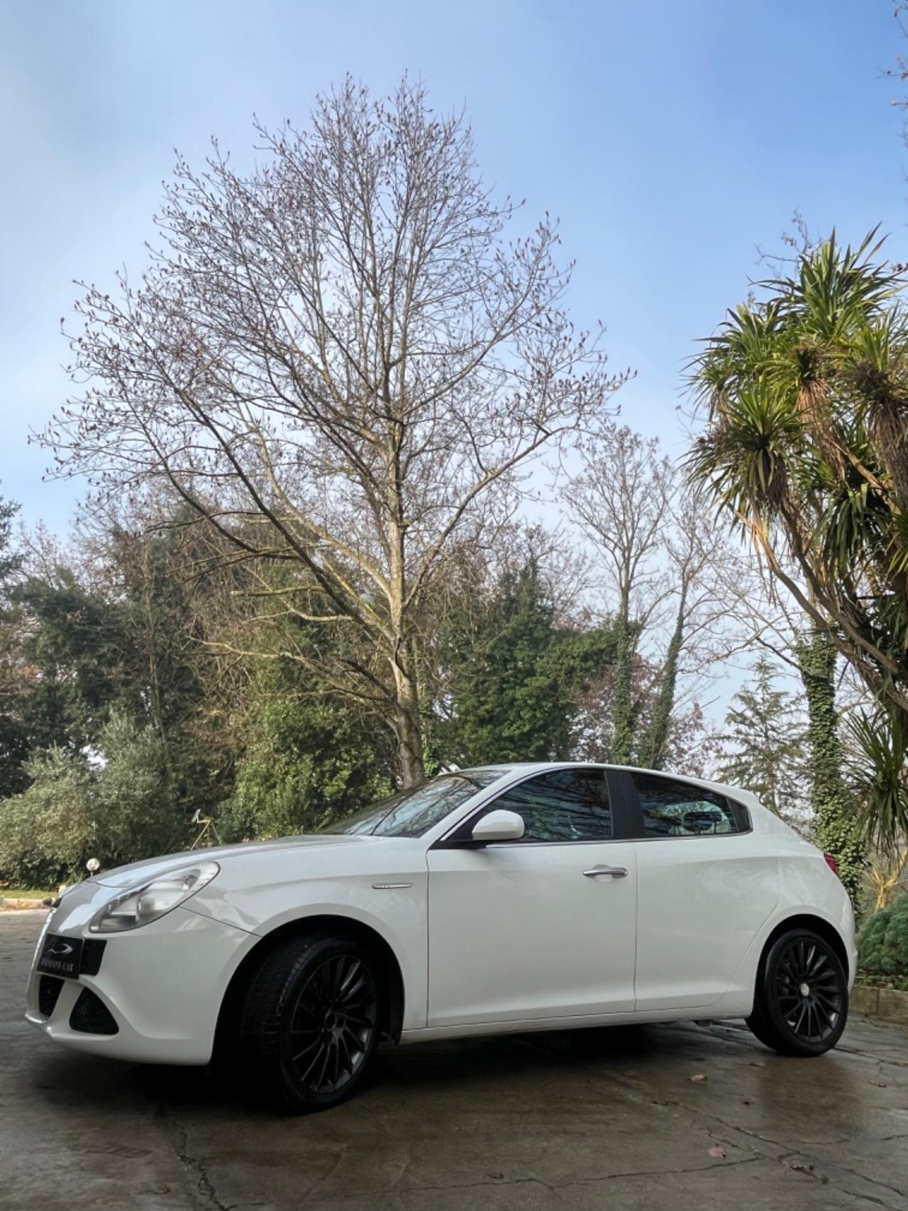 Alfa Romeo Giulietta 1.6 JTDm-2 105 CV Exclusive