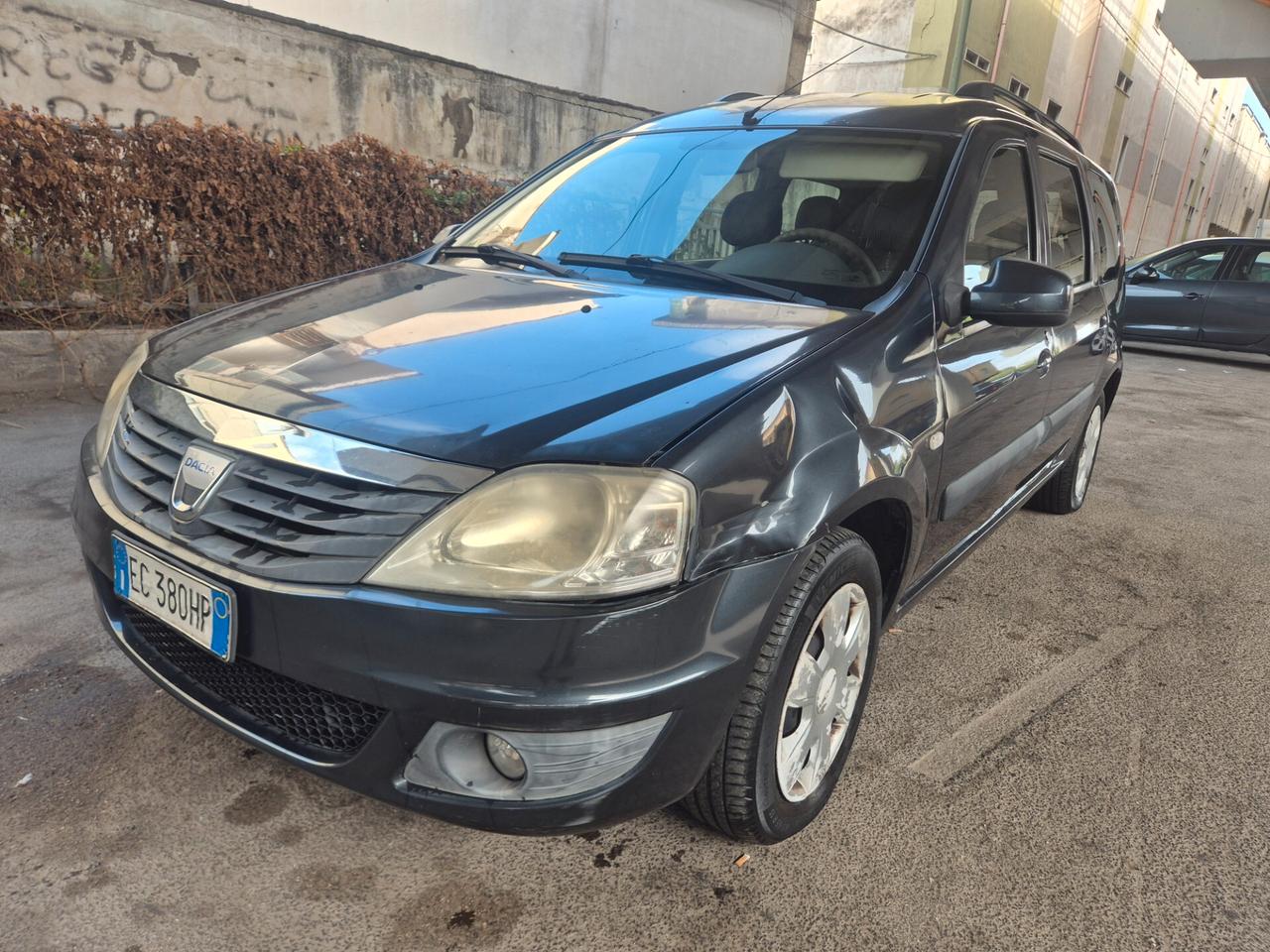 Dacia Logan 7 POSTI 1.5 GPL GAS ACCESSORIATA 2011