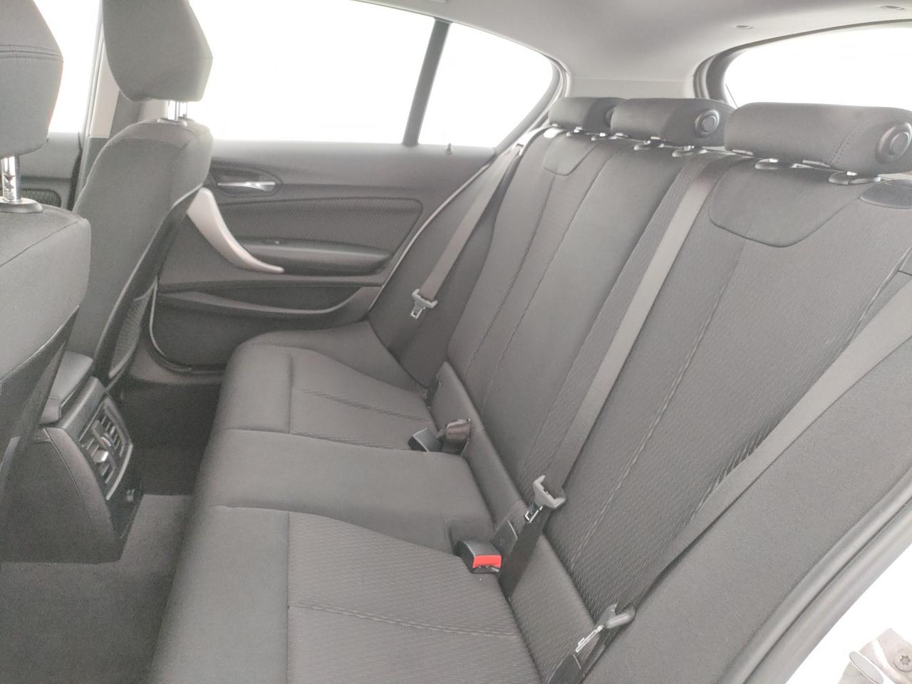 BMW 116d 5p Business auto