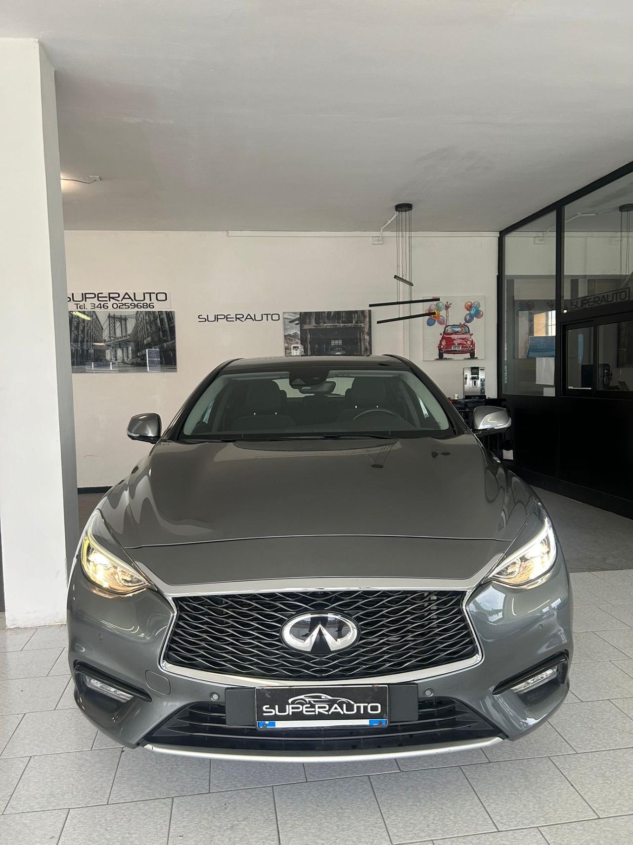 Infiniti Q30 2.2 diesel DCT Business