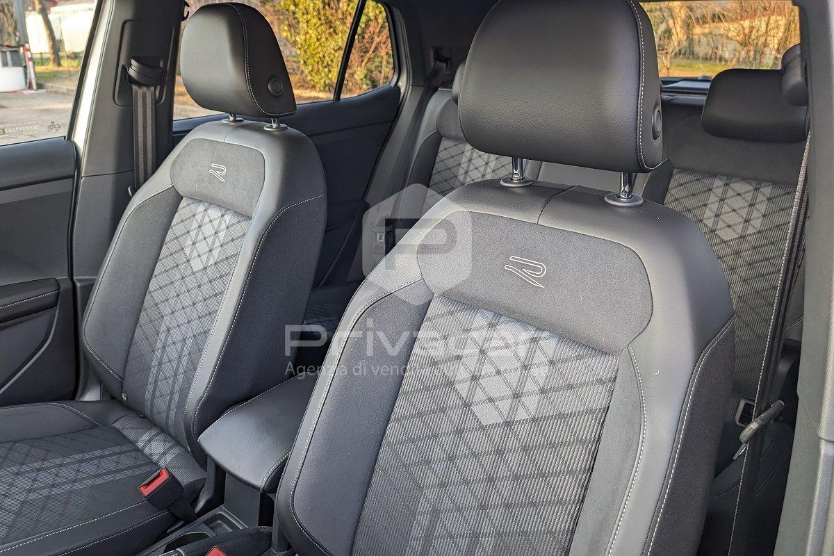 VOLKSWAGEN T-Cross 1.0 TSI 115 CV R-Line Plus