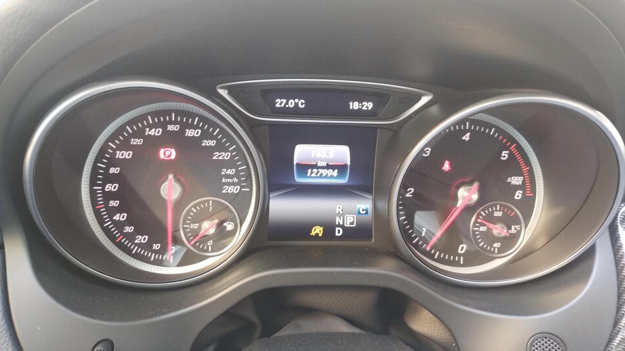 Mercedes-benz GLA 200 d Automatic Night Editin AMG Line