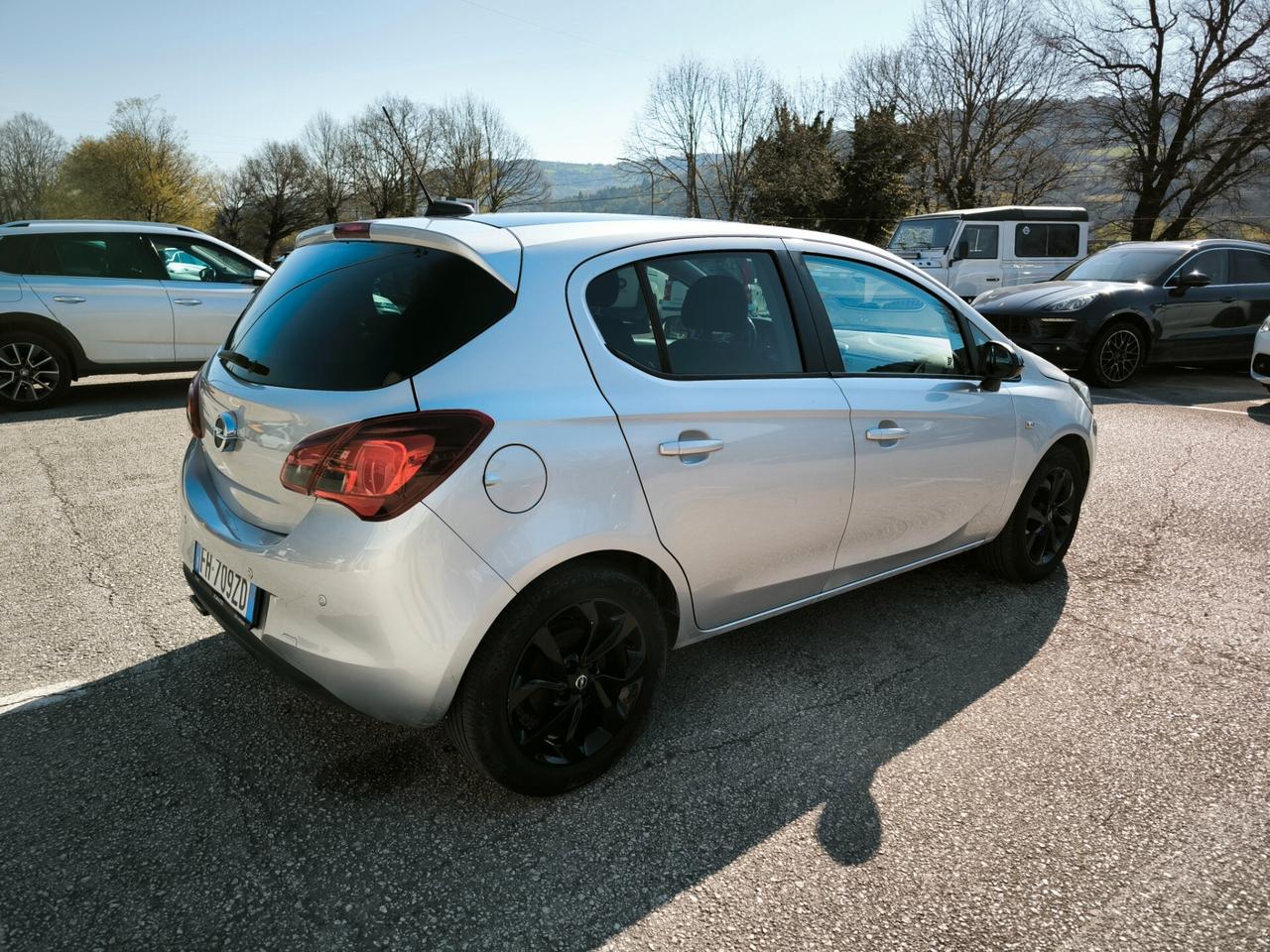 Opel Corsa 1.4 90CV GPL Tech 5 porte b-Color