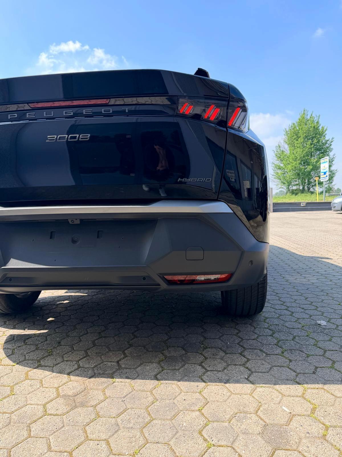 Peugeot 3008 Hybrid 136 e-DCS6 Allure
