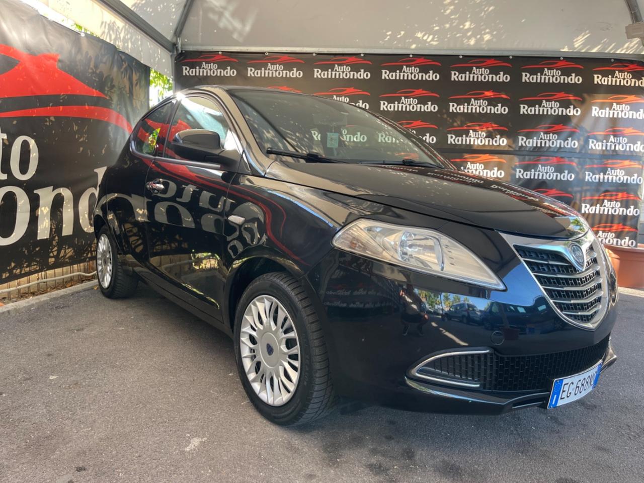 Lancia Ypsilon 1.2 Benzina 5 porte S&S Silver