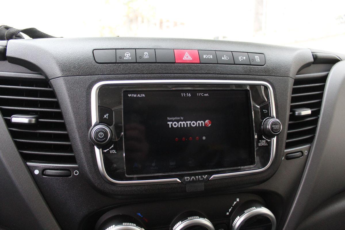 IVECO Daily 40-180 Hi-Matic Carroattrezzi