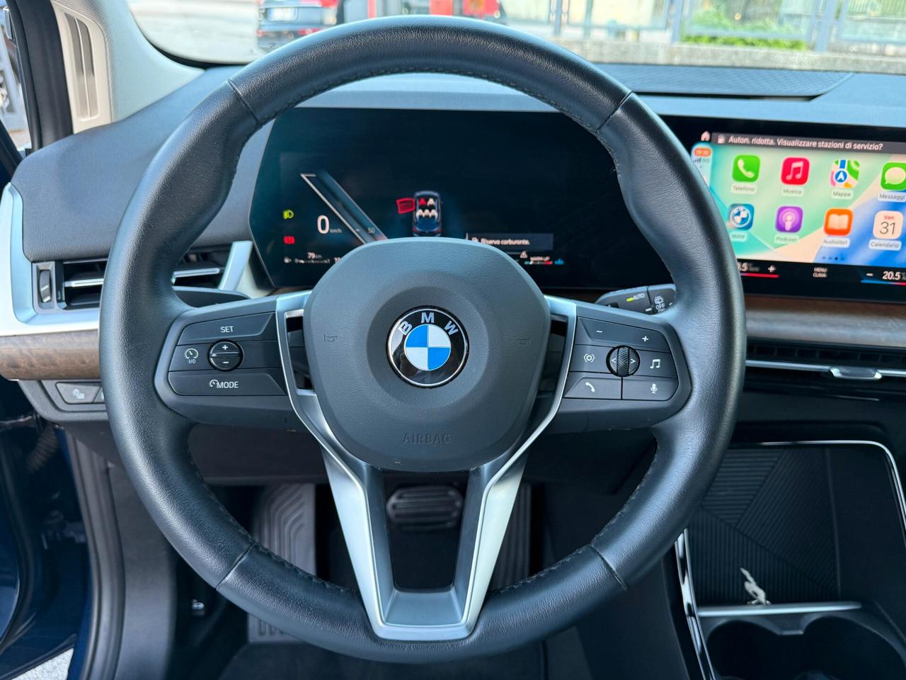 218d Active Tourer Luxury