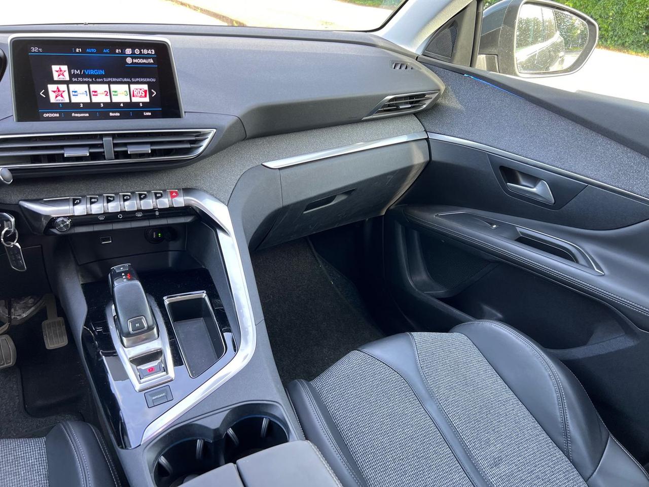 Peugeot 3008 Allure 1.6 Blue HDI 120