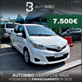 Toyota Yaris 1.0 5 porte