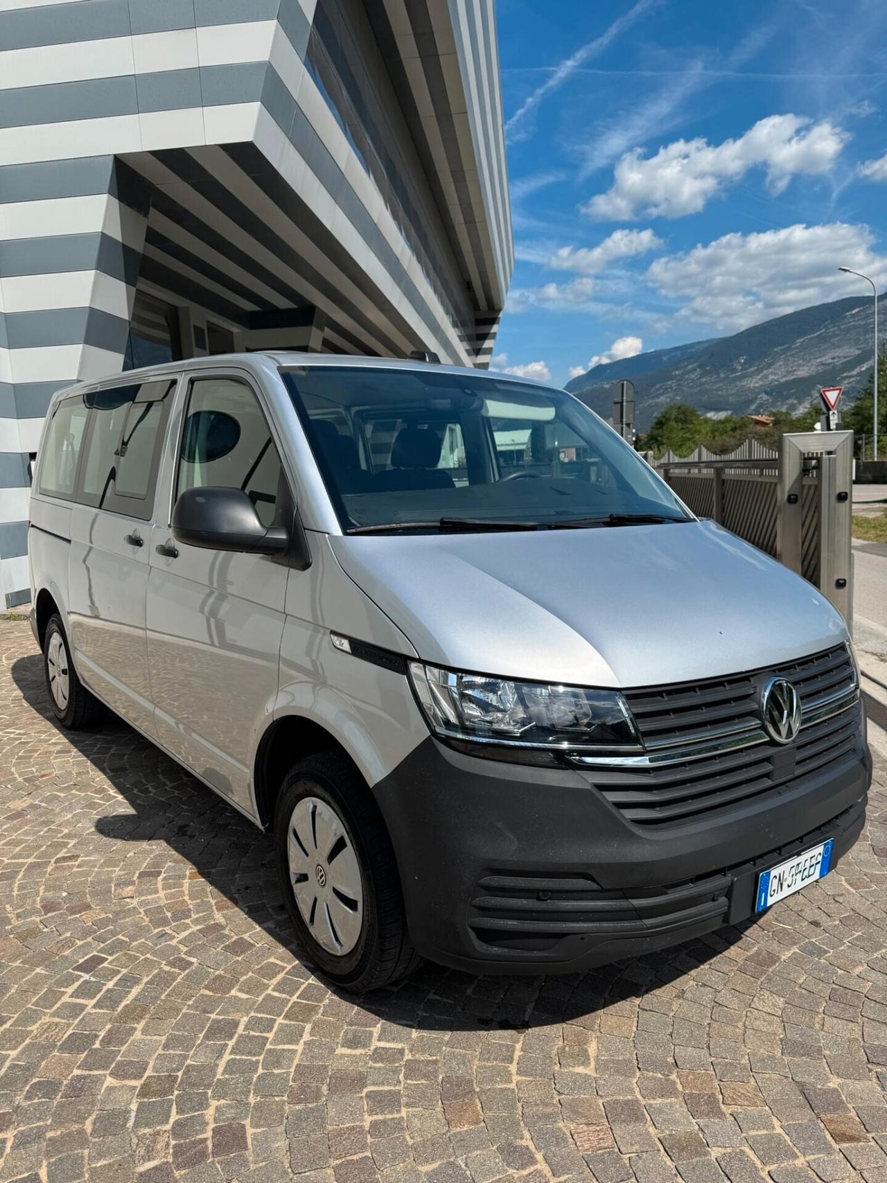 Volkswagen Transporter T6.1 - 2.0 TDI 110CV PC GARANZIA 69000km. 9 posti