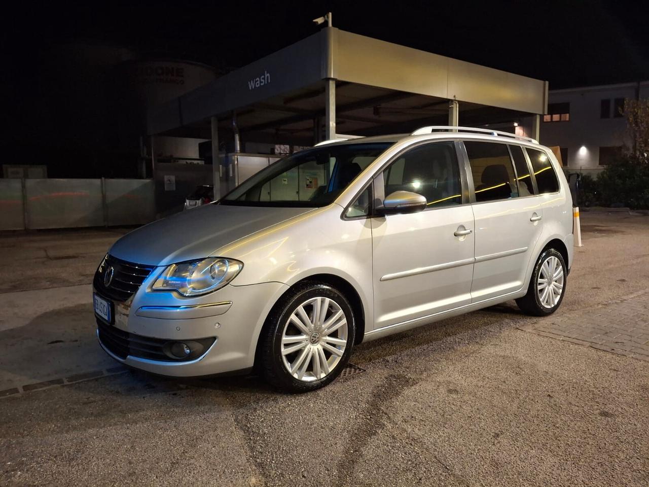 Volkswagen Touran 2.0 TDI 140 CV Highline