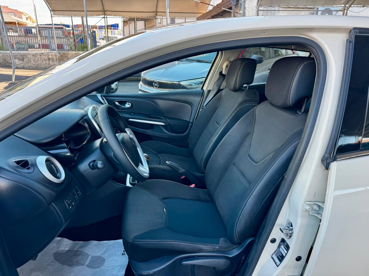 Renault Clio dCi 8V 90CV Start&Stop 5 porte Energy Duel