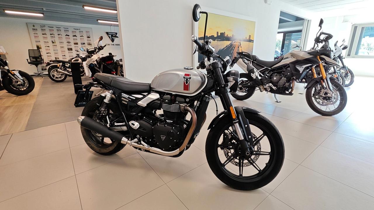 Triumph Speed Twin 900 MY25