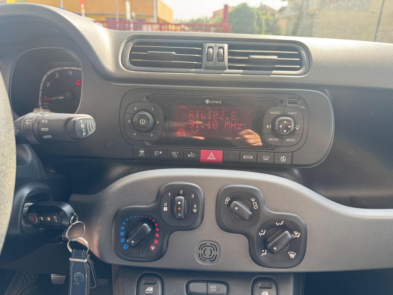 Fiat Panda Connected By Wind 1.2 #12009